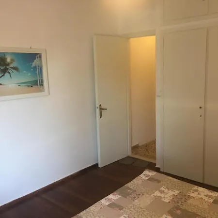 Apartment Cafe De Pyla Corinth
